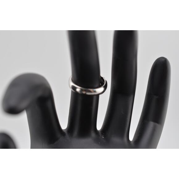 925 Sterling Silver Solitaire Topaz Ring Size 5.75 - Picture 3 of 3